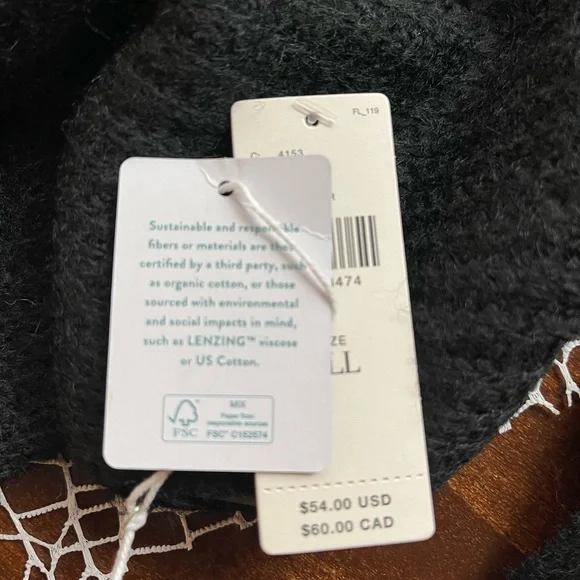 Anthropologie NWT Extreme fringe 137” “responsibly & sustainably made”scarf - Picture 9 of 10